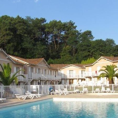 T3 En Duplex Avec Grande Piscine Apartman Anglet Kültér fotó
